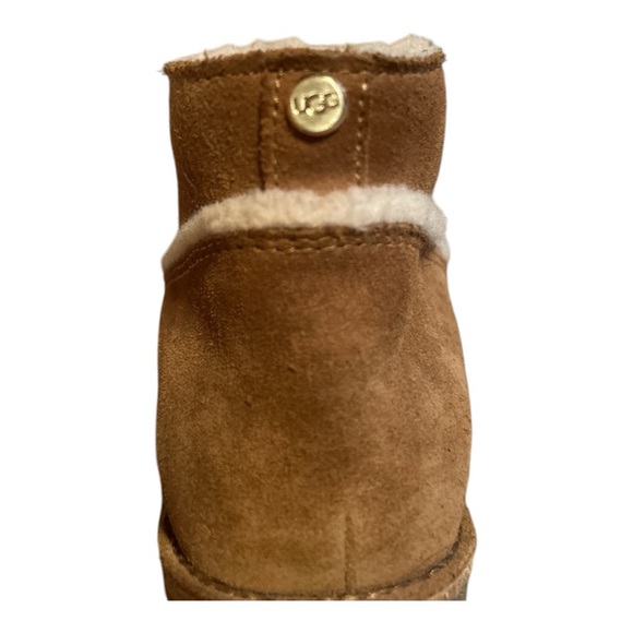 UGG Women's Kasen Block-Heel Women’s Size 9 Boots - Picture 6 of 8